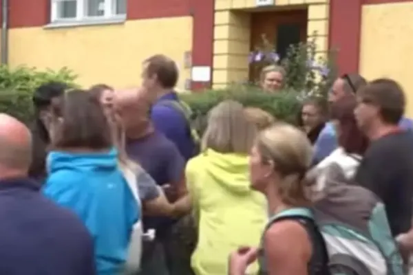 Protestele împotriva măsurilor anti-Covid din Germania, soldate cu un DECES. Cine este bărbatul reținut de poliție, care și-a pierdut viața