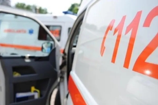 Accident CUMPLIT, în Argeș: un mort și 3 răniți, în urma unui impact NIMICITOR. Două dintre victime sunt minore