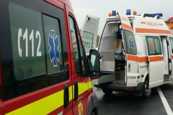 Accident EXTREM de GRAV în Rădăuți! 6 persoane rănite, între care și 2 copii