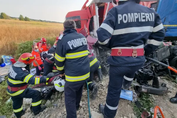 Accident pe DN1B. Trei mașini au fost implicate, o persoană a fost rănită