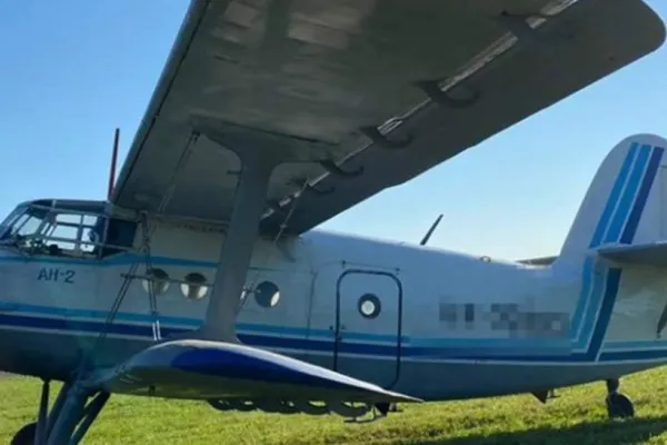 Radarele Armatei Române n-au detectat avionul contrabandiștilor ucraineni. Polițiștii de frontieră l-au văzut și auzit