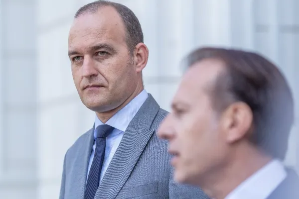 VIDEO Florin Cîțu, acuzat că își cumpără voturi pentru șefia PNL cu promisiuni de bani de la guvern