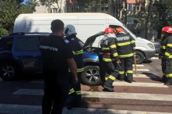 Femeie SPULBERATĂ pe trecerea de pietoni, în Constanța. Victima a ajuns la spital - FOTO