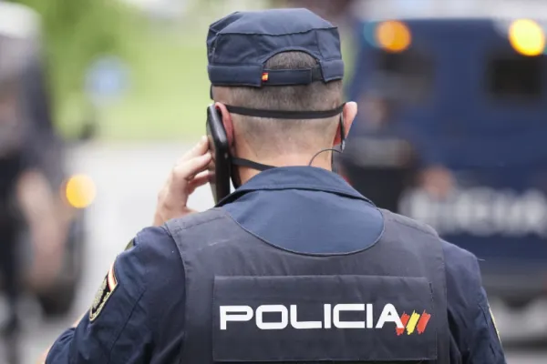Accident TERIBIL, în Spania. Doi muncitori români AU MURIT, după ce au căzut cu mașina într-un iaz