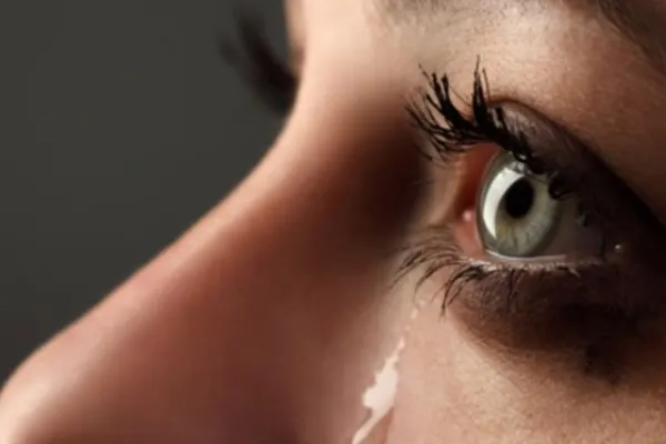Româncă agresată sexual și bătută până la leşin, într-un supermarket din Italia, fără ca nimeni să intervină