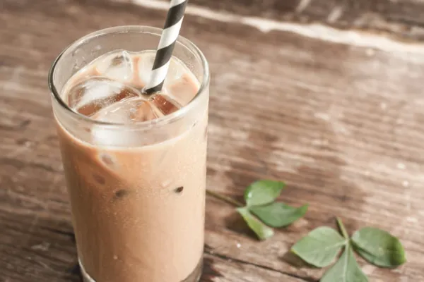 Pericolul mare din frappe - Cafeaua răcoroasă care poate să dea probleme de sănătate