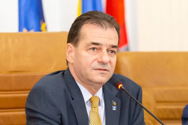 Ludovic Orban ar putea reveni în fruntea Guvernului dacă va câştiga alegerile din partid