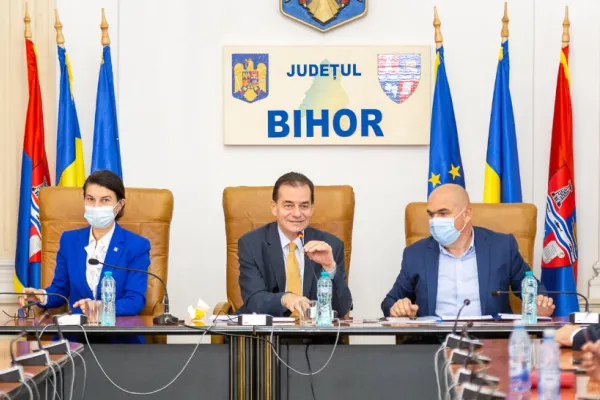 Ludovic Orban, la Bihor: „Trebuie să demonstrăm românilor că prioritatea noastră este punerea în practică a programului de guvernare”