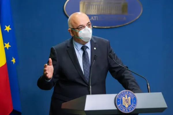 VIDEO | Raed Arafat: Intrarea în restaurantele din interiorul mall-urilor se va face cu certificatul verde COVID