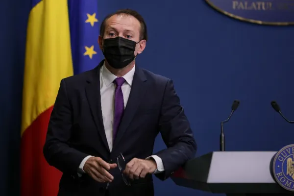 Indiferent de moțiune, PSD trântește Guvernul Cîțu