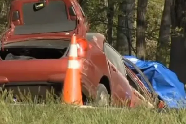 Accident foarte grav în Suceava - 4 adulți și 3 copii au avut nevoie de îngrijiri medicale