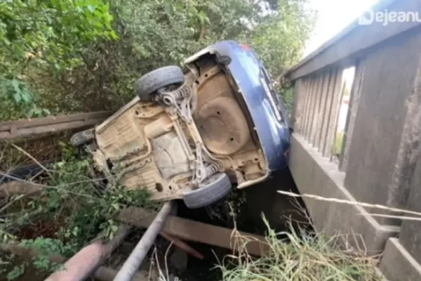 Bărbat beat și fără permis, accident cumplit cu mașina șefului. Motivul incredibil pentru care s-a urcat la volan
