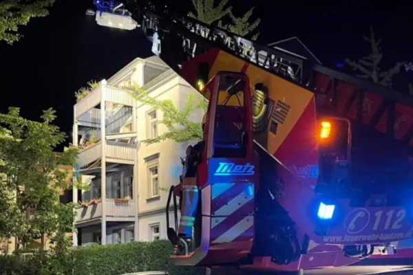 9 victime după ce un balcon s-a prăbușit cu tot cu persoanele aflate în el, în timpul unei petreceri, în Germania