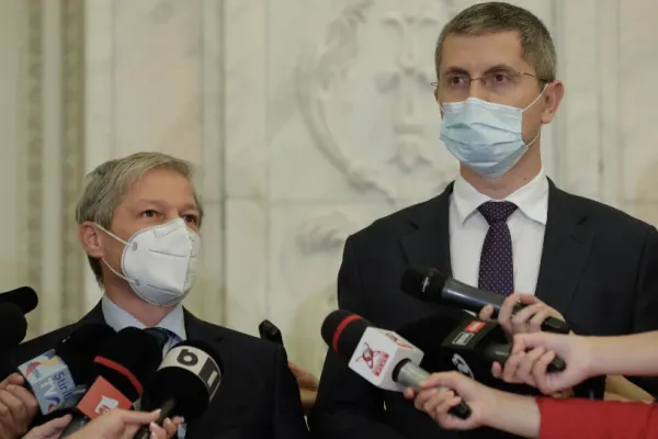 Miniștrii USR PLUS și-au depus demisiile din Guvernul Cîțu. Cine preia interimatele