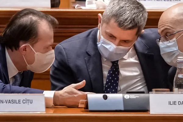 Ședința de Guvern, AMÂNATĂ după boicotul USR-PLUS pentru cele 50 de miliarde pentru primării
