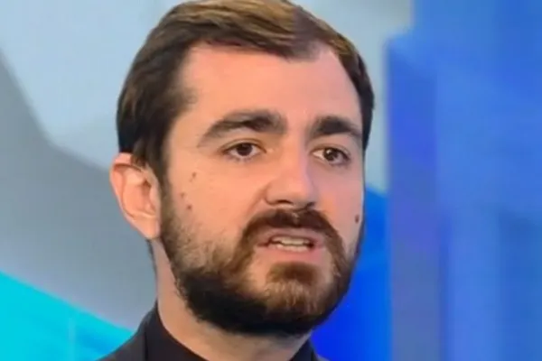 Useristul Claudiu Năsui îl torpilează pe Nicușor Dan: E periculos ca firmele să scrie direct legile