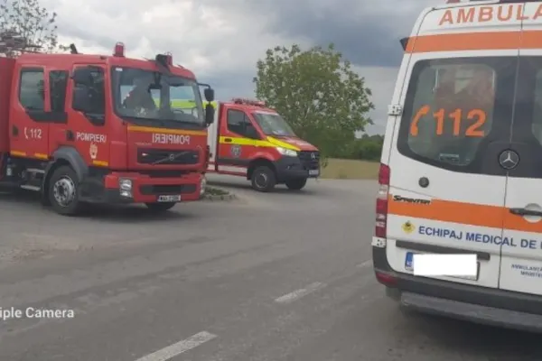 Accident grav în Dâmbovița: 2 victime, în urma impactului dintre 3 TIR-uri. Circulaţie blocată între Târgovişte şi Găeşti