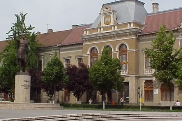 Focar de Covid-19 în sânul unei primării! Ce se întâmplă cu activitatea instituției