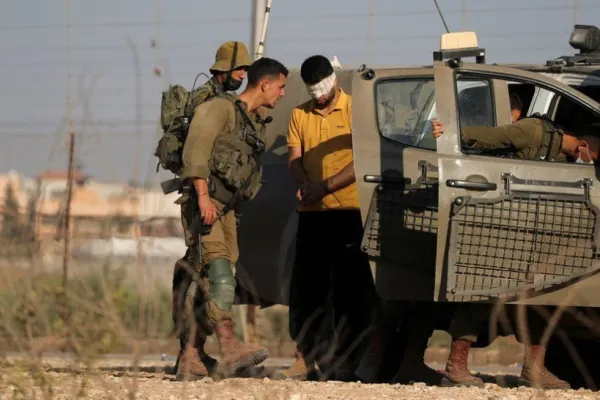 Alţi doi deţinuţi palestinieni evadaţi din închisoarea din Israel, prinși de polițiști