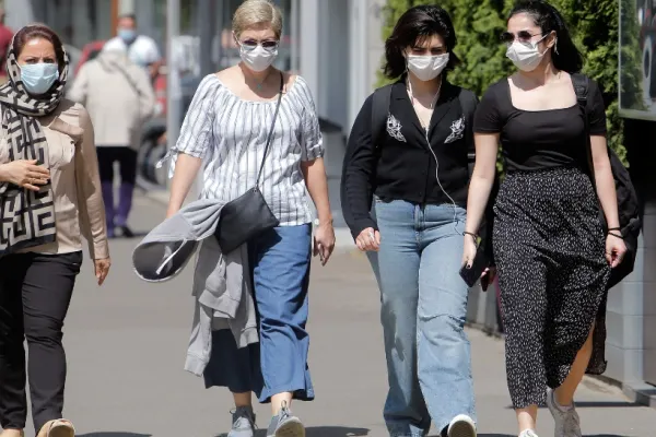 Șeful Consiliului pentru Combaterea Discriminări: Guvernul nu poate condiționa accesul în baza certificatului verde COVID