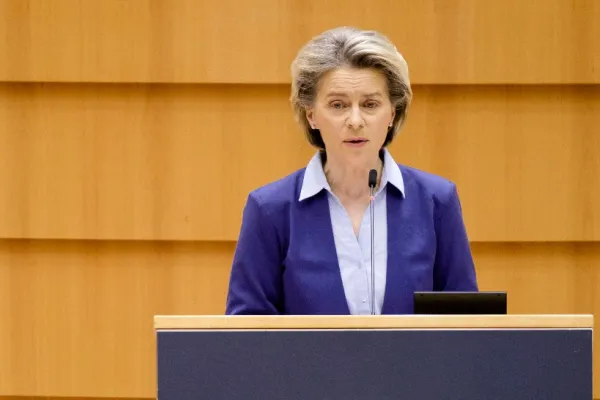 Ursula von der Leyen nu a căzut în plasa taberei Cîțu: Semnarea PNRR va avea loc după Congresul PNL. Când va avea loc vizita președintelui PE la București