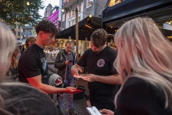 Horeca, nemulțumită de noile restricții! Patronii de restaurante amenință cu proteste