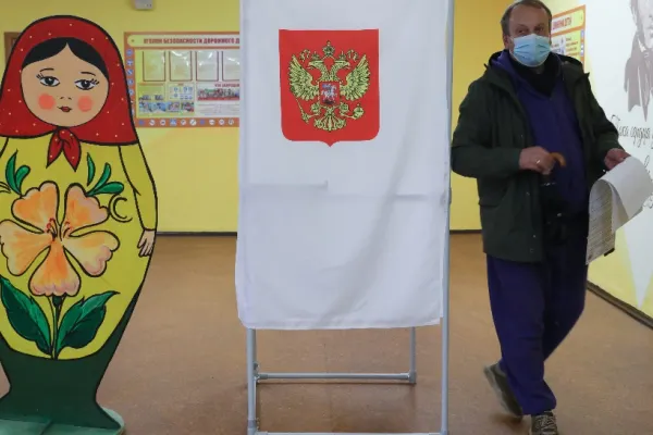 România nu recunoaște alegerile organizate de Rusia în Crimeea și Transnistria