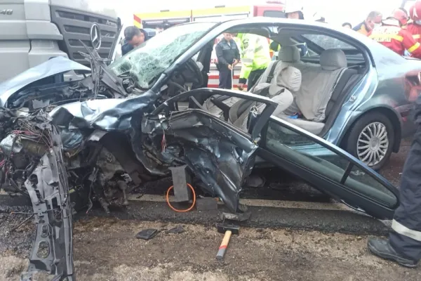 O tânără de 24 de ani, din Râmnicu Sărat, a murit în urma accidentului cumplit produs în Vrancea