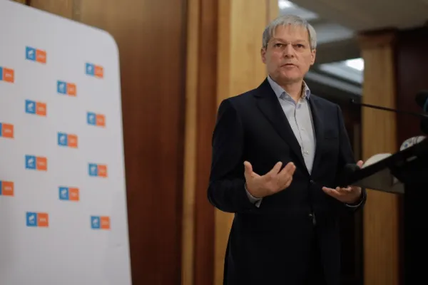 Liderii USR au discutat cu Klaus Iohannis după ce Florin Cîțu le-a închis ușa guvernării în nas