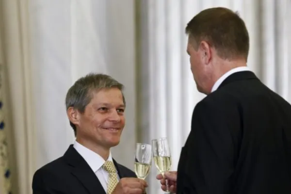 Demiterea președintelui. AUR o vede ca unică măsură, Dacian Cioloș devine aliatul lui Iohannis