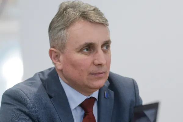 Lucian Bode: „Există o majoritate care să susţină un Guvern PNL-USR-UDMR şi minorităţi în Parlament, dar este la limită”