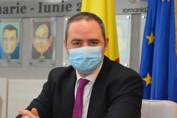 Alexandru Nazare (PNL) rupe tăcerea. De ce s-a abținut la votul pentru certificatul verde la locul de muncă