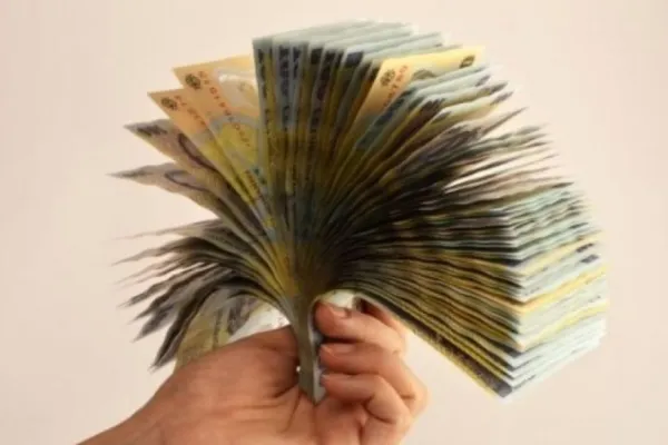 Suma derizorie cu care cresc salariile din Educație, de la 1 iulie - În septembrie ar putea avea loc proteste masive