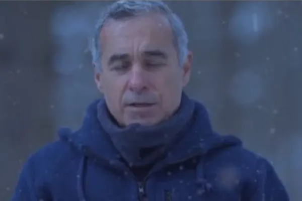 Scandal cu "premierul AUR" Călin Georgescu. Ce clădire a închiriat de la stat cel care a lăudat Mișcarea legionară