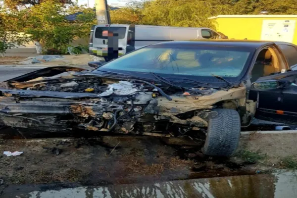FOTO | Accident grav, în Giurgiu. 3 victime, în urma impactului dintre un microbuz și o mașină