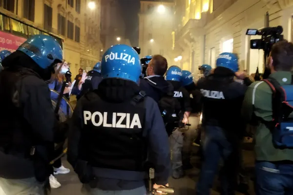 VIDEO | Proteste de amploare în Roma. Ce-i nemulțumește pe italieni