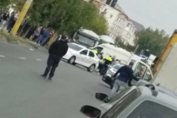 Accident grav, în Olt. Copil rănit pe o trecere de pietoni, transportat la spital