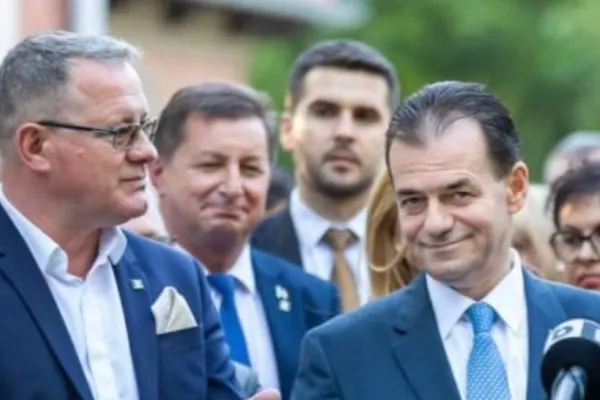 Încă o demisie din grupul parlamentar PNL. Ministrul interimar al Agriculturii, Adrian Oros, se alătură dezafiliaților liberali
