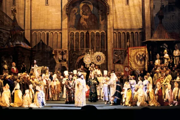 TRAGEDIE în Rusia. Un actor a murit strivit de decor, la cel mai mare teatru din țară VIDEO
