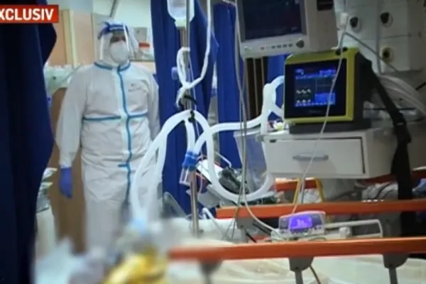 Imaginile neputinței din spitalele Covid. România, în genunchi în fața valului 4. Cum arată o zi pe frontul pandemiei la Spitalul "Floreasca", din Capitală - VIDEO
