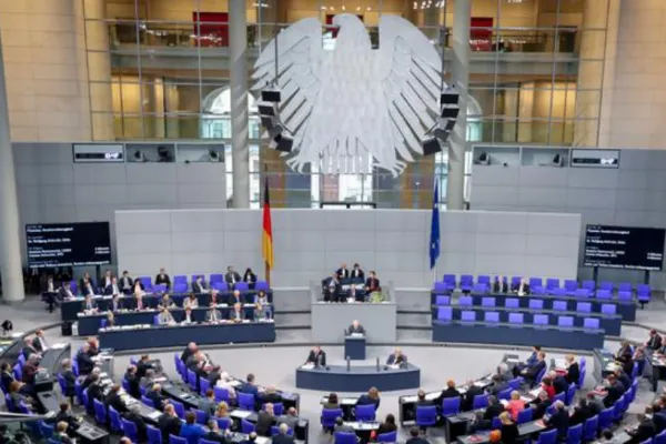 Guvern INEDIT în Germania! Printre viitoarele proiecte de lege se numără legalizarea cannabisului si dreptul persoanelor de 16 ani să voteze