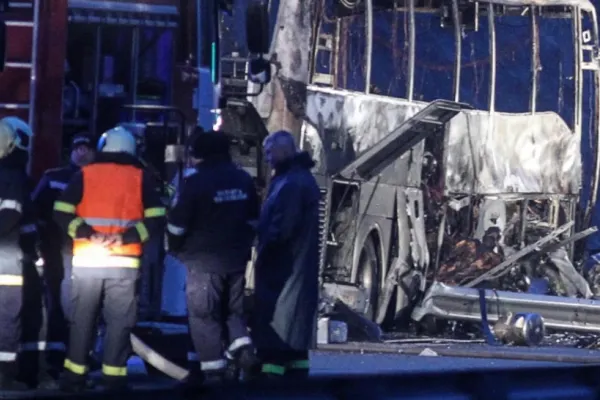 FOTO | EROAREA care a provocat accidentul rutier din Bulgaria. Ce spun anchetatorii despre tragedia care s-a soldat cu peste 40 de morți