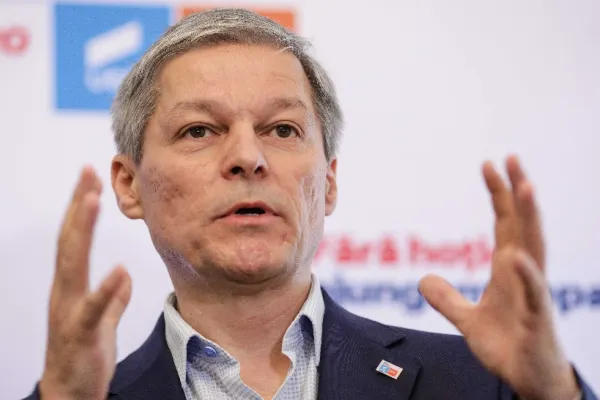USR trece în OPOZIȚIE, după decizia PNL de a negocia guvernul cu PSD. Cioloș: Din acest moment, pentru noi începe o nouă etapă