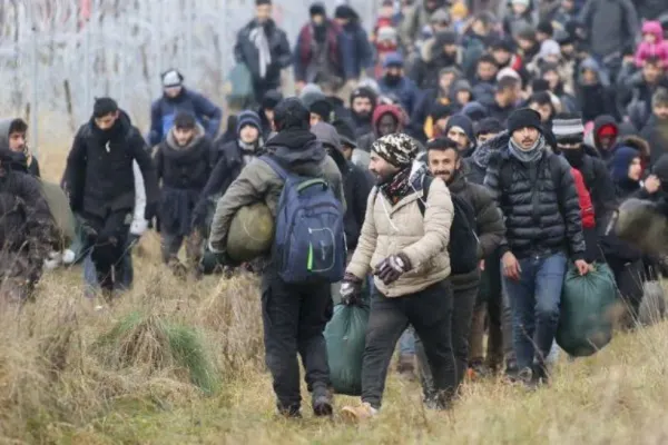 TURCIA oferă ajutor în criza migranţilor din Belarus! Comisia Europeană mulțumește guvernului de la Ankara