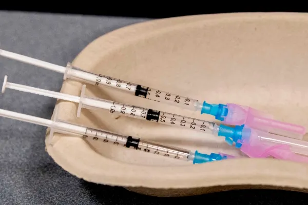 Un mare gigant american vrea autorizarea vaccinulu său anti-Covid pe piața din Uniunea Europeană