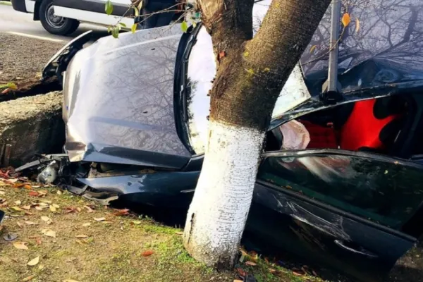 FOTO | IMPACT VIOLENT! ACCIDENT rutier in BĂNEASA