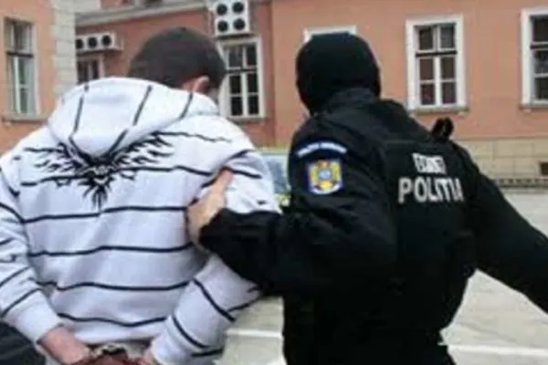 Un român a furat peste 100.000 de euro din OLANDA! Unde l-au găsit polițiștii