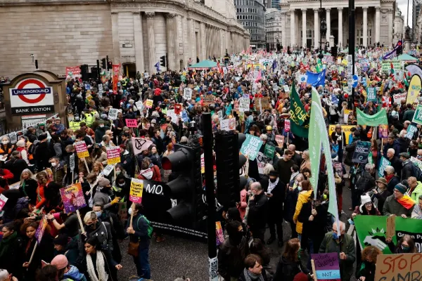 VIDEO | Proteste de amploare în Spania și Marea Britanie din cauza crizei de energie