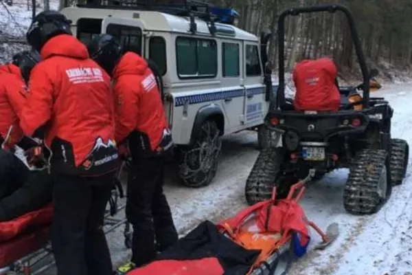 O persoană s-a accidentat la săniuș, în Gorj - Salvamontiștii au intervenit de urgență