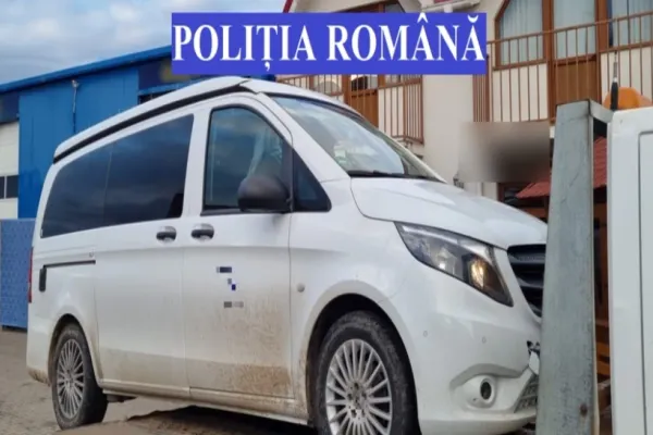 FOTO Maşină de 70.000 de euro, furată în Germania,  găsită în județul Cluj! Cine se afla la volan